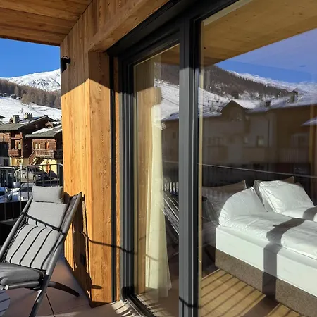 Damelis - Adults Only 4*
